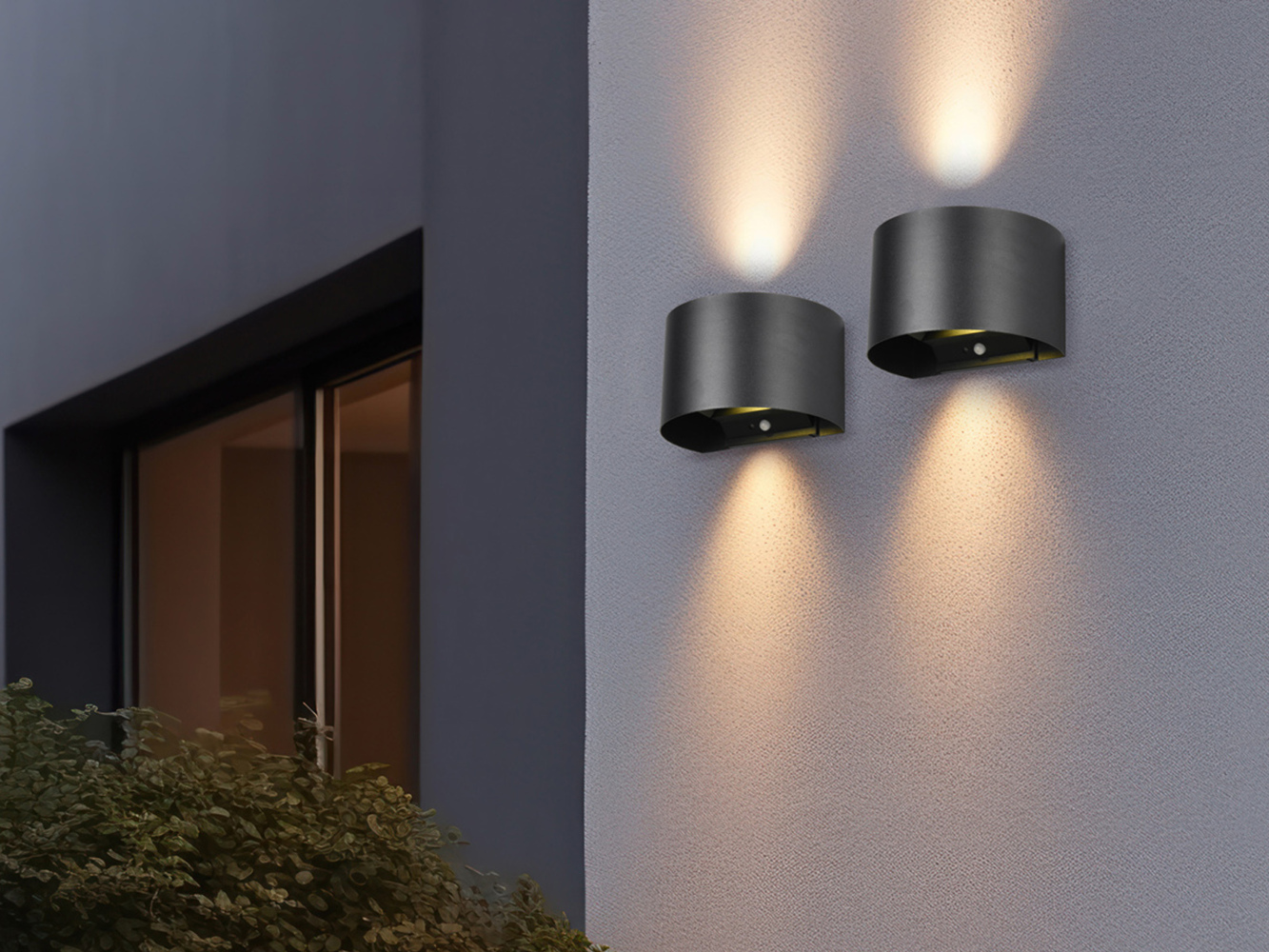2er SET Akku Wandleuchte mit Bewegungsmelder für Innen & Außen, zum Kleben Bild 1