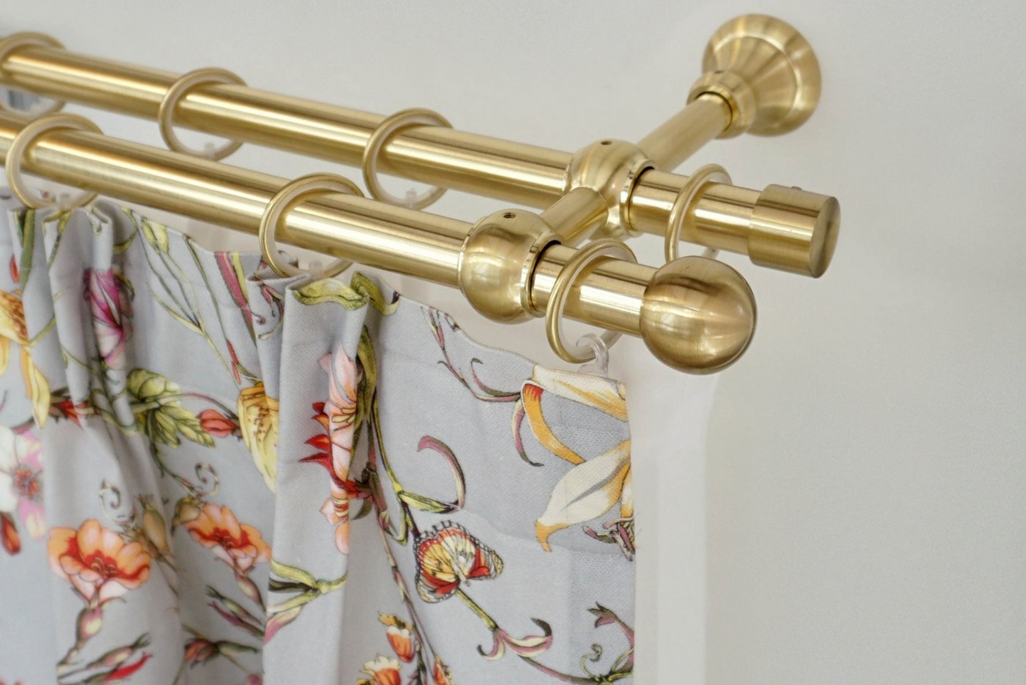 GARESA Gardinenstange ANDREA, Ø 20 mm, 2-läufig, Wunschmaßlänge, verschraubt, Metall, Vorhanggarnitur, verlängerbar, Endknopf Kugel kurz, mit Ringen Bild 1