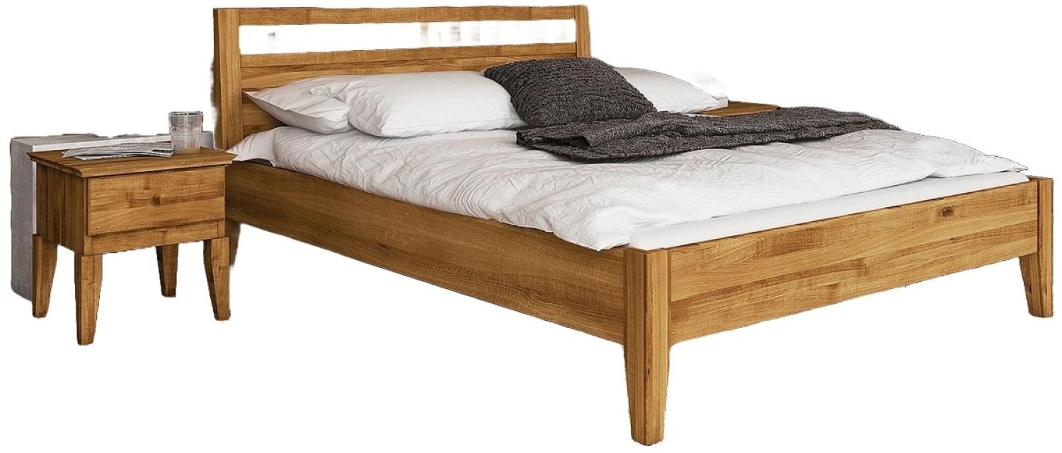 Bett Sydo 5 aus Wildeiche massiv 180x200 cm mit Holzkopfteil und Holzbeinen Bild 1