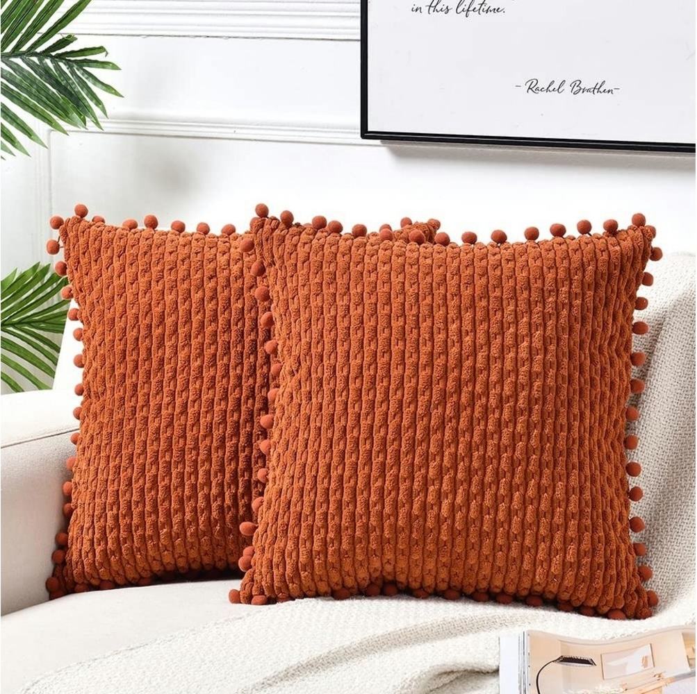 Coonoor Kissenbezüge Sofa Kissenbezug,mit Pompons, (2 Stück), für Weihnachten Bett Sofa Deko Bild 1