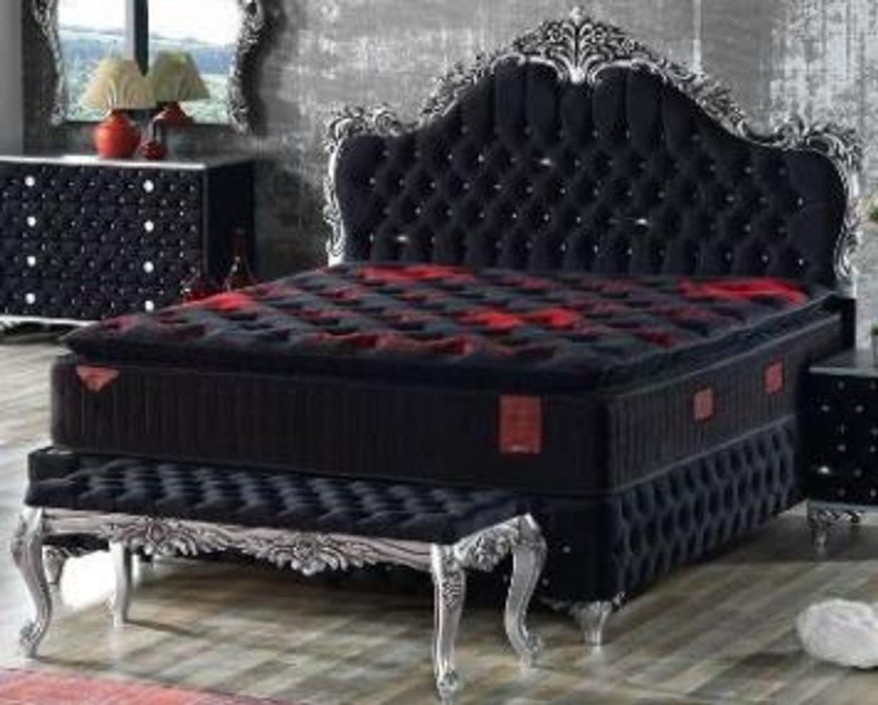 Casa Padrino Barock Doppelbett Schwarz / Silber - Prunkvolles Samt Bett mit Glitzersteinen und Matratze - Komplett Set Bild 1