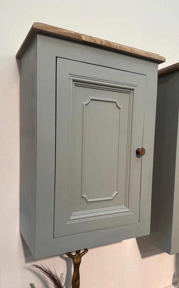 Badoberschrank 45x63cm 'Belfort' Mango schilfgrün & natur Bild 1