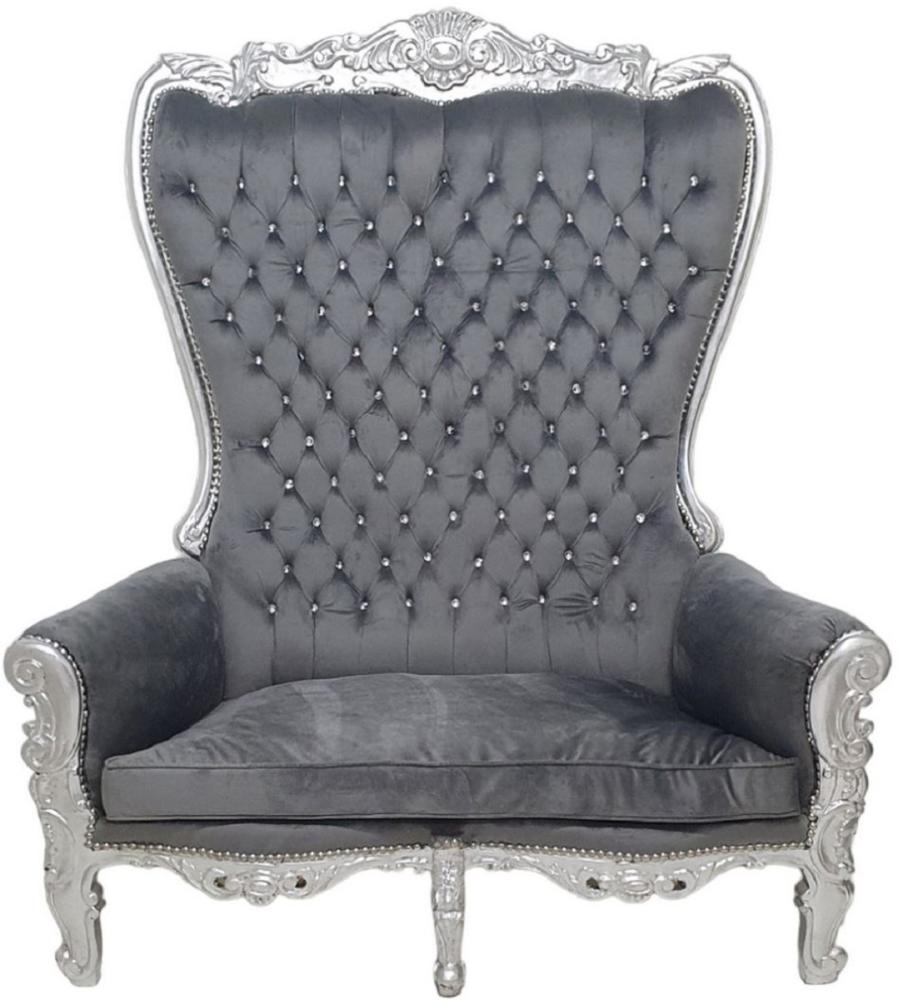 Casa Padrino Barock Hochlehn 2er Sofa Grau / Silber - Prunkvolles Barockstil Sofa mit Glitzersteinen - Wohnzimmer Möbel im Barockstil - Barock Möbel - Edel & Prunkvoll Bild 1