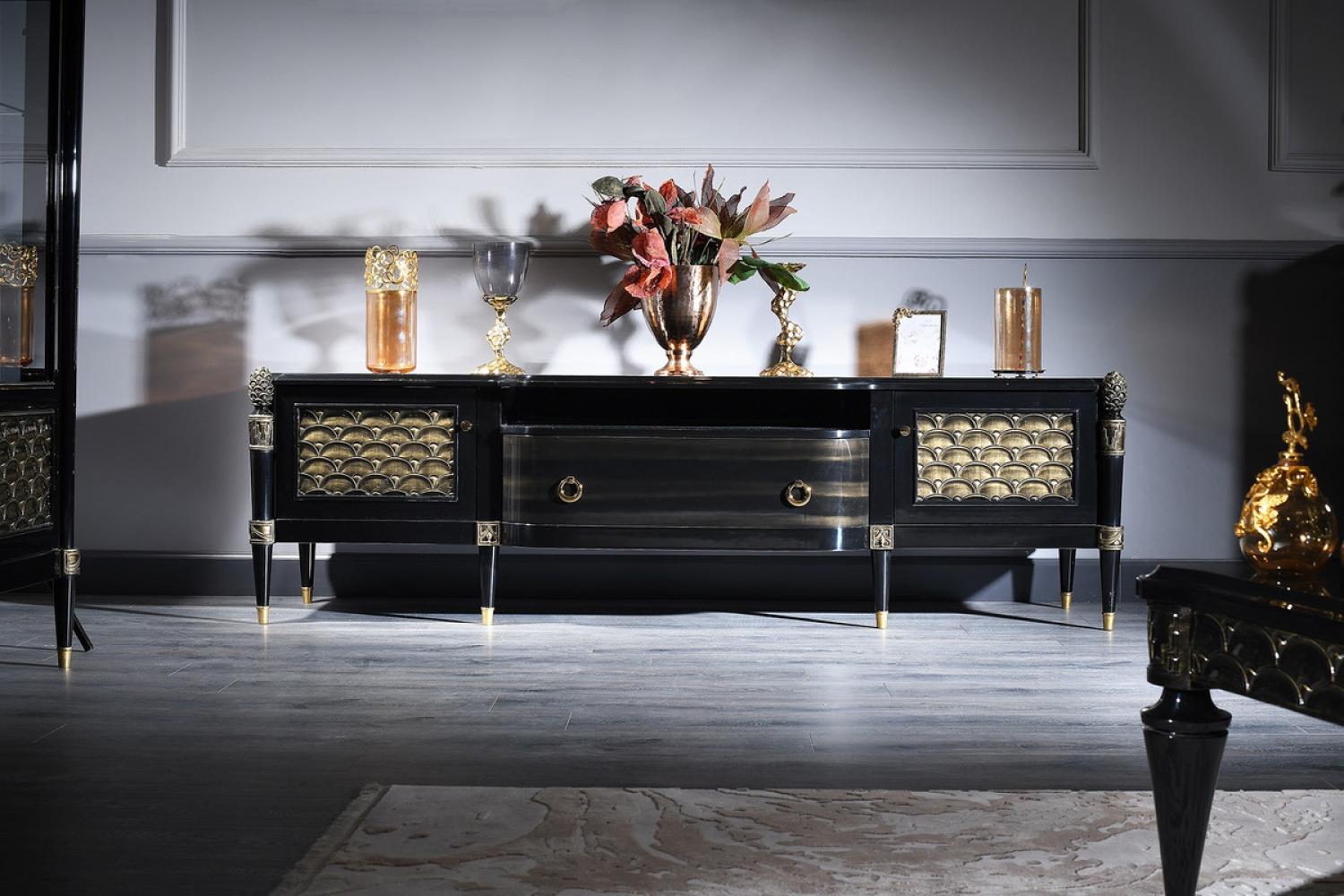 Casa Padrino Luxus Barock Fernsehschrank Schwarz / Gold 226 x 59 x H. 68 cm - Barock Wohnzimmerschrank mit 2 Türen und Schublade Bild 1