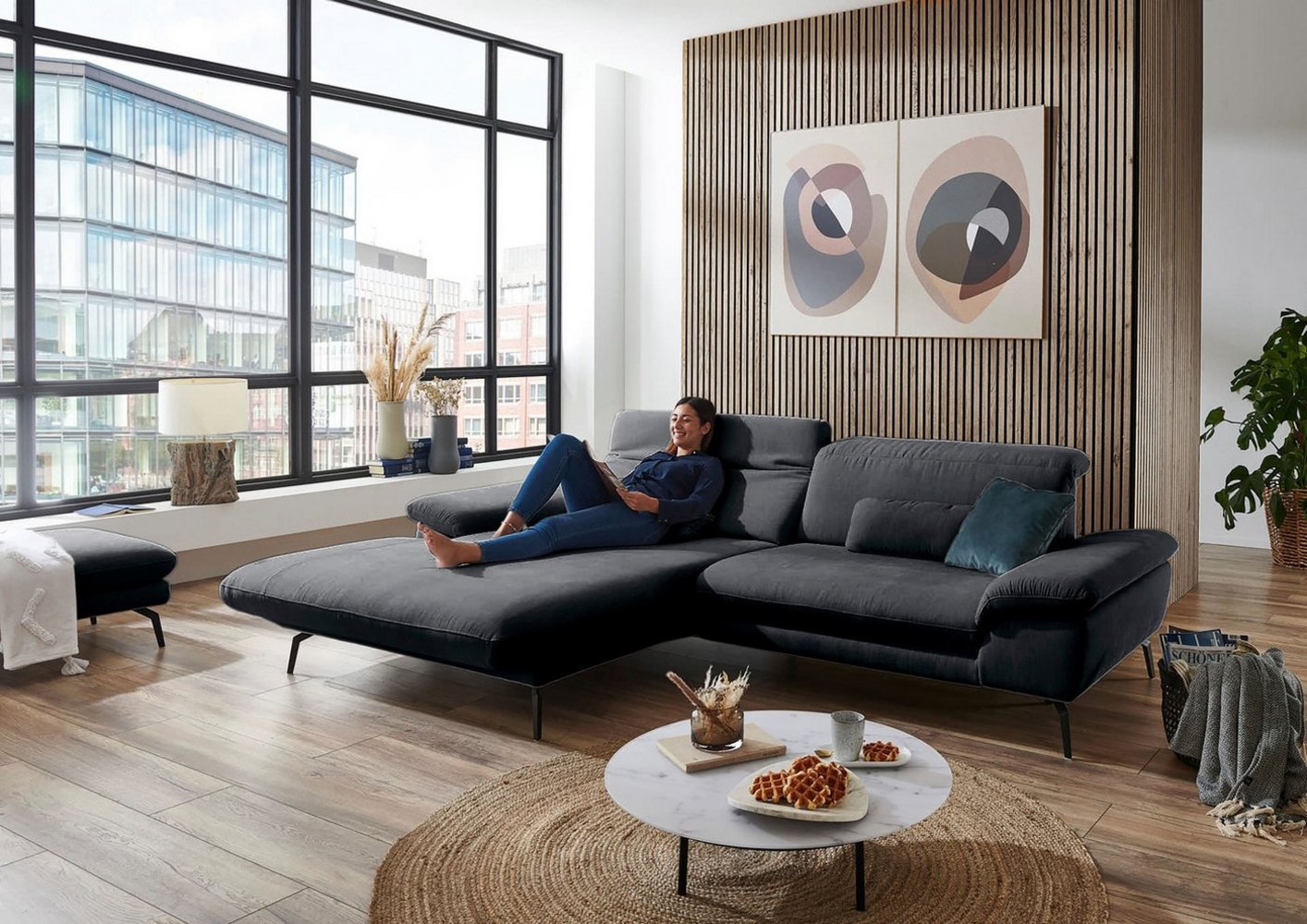 Die PlanBar Ecksofa MP-IN22025 L-Form, mit Kopfteilverstellung, wahlweise mit motorischem Canape Bild 1