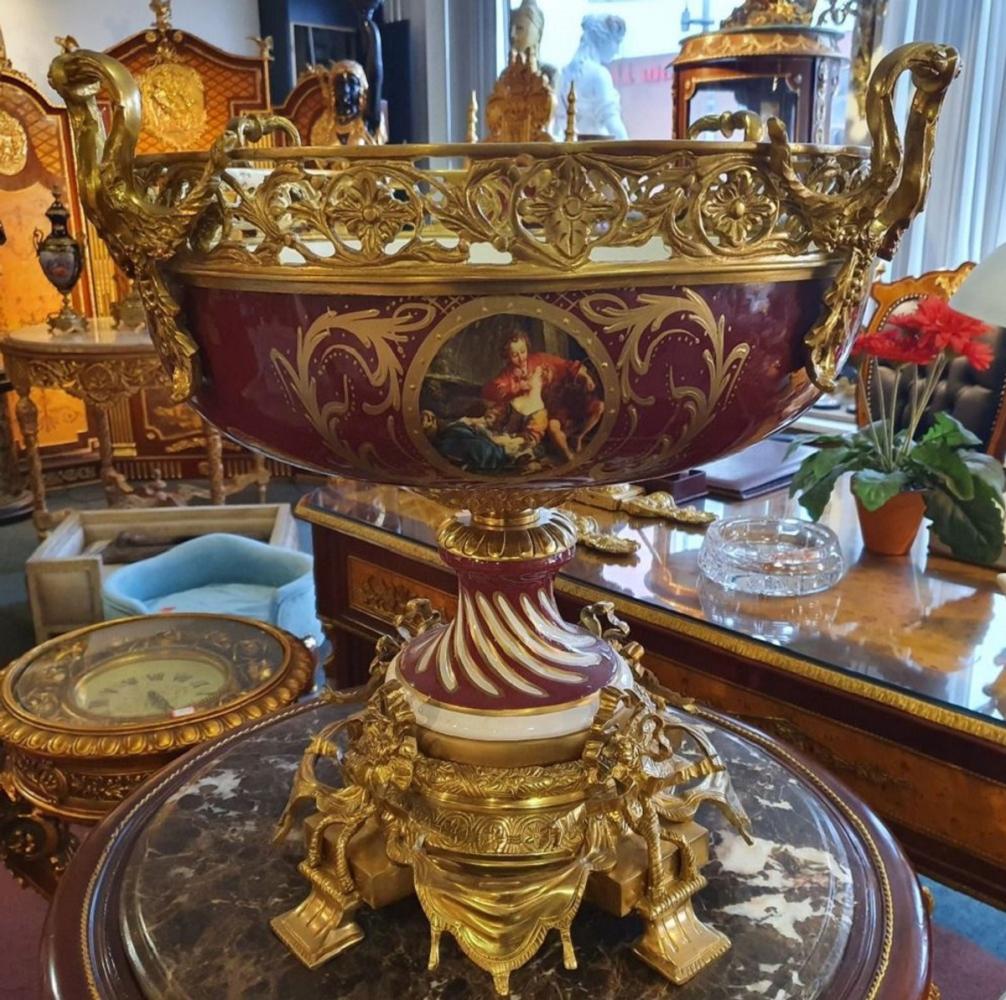 Casa Padrino Barock Deko Schale Bordeauxrot / Mehrfarbig / Weiß / Gold Ø 60 x H. 53 cm - Prunkvolle Porzellan Schüssel mit elegantem Design - Barock Deko Accessoires Bild 1