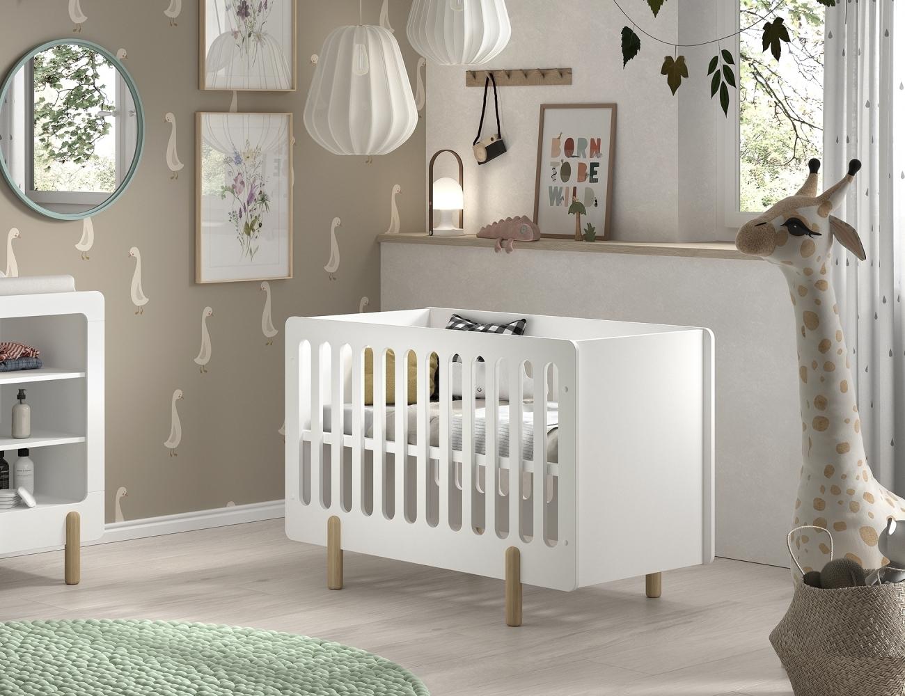 Babybett >SMILE< in Weiß lackiert, MDF - 130x86,7x64cm (BxHxT) Bild 1