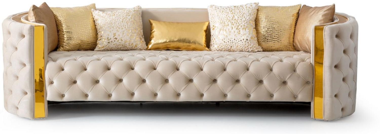 Casa Padrino Luxus Chesterfield 3er Sofa Creme / Gold 260 x 100 x H. 75 cm - Chesterfield Wohnzimmer Sofa - Wohnzimmer Möbel - Chesterfield Möbel - Luxus Möbel - Luxus Einrichtung - Möbel Luxus Bild 1