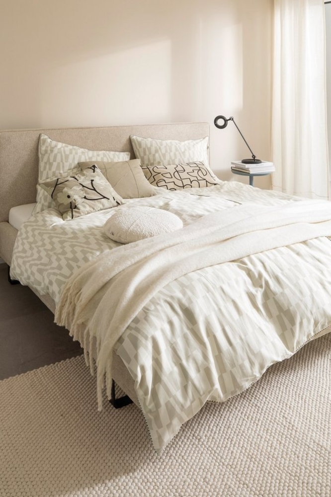 SCHÖNER WOHNEN-Kollektion Wendebettwäsche Favour, Satin, 2 teilig, aus reiner Baumwolle und mit effekvoller Paspel Bild 1