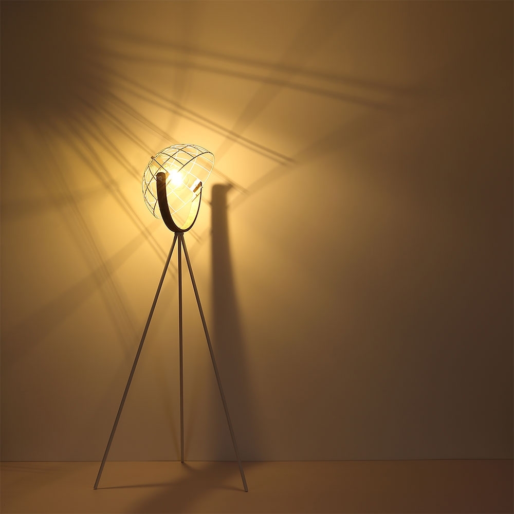 Stehleuchte, weiß, Lampenschirm schwenkbar, H 160 cm, NETTY Bild 1