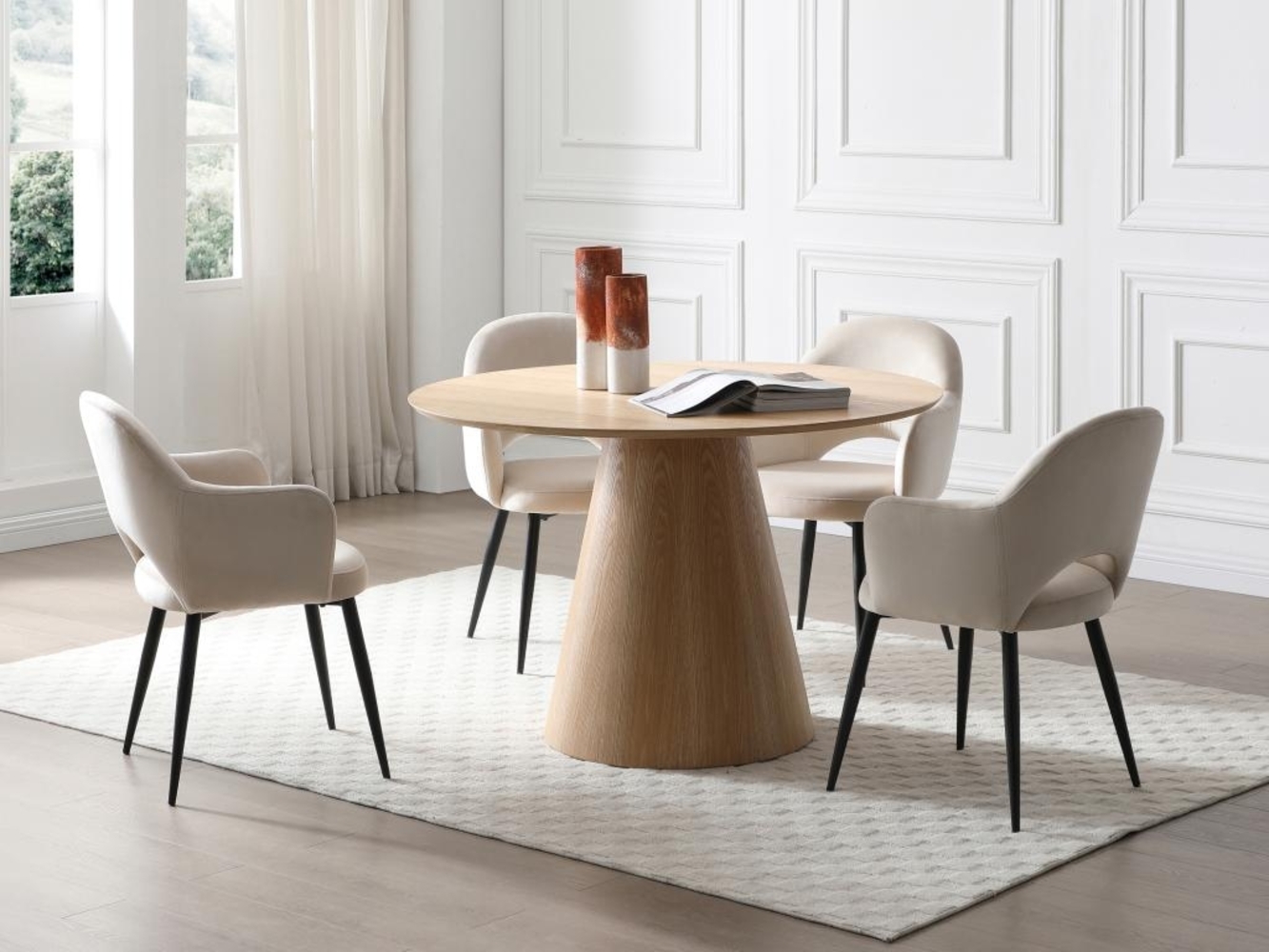 Vente-unique - Stuhl mit Armlehnen 2er-Set - Samt & schwarzes Metall - Beige - ALSEY von Maison Céphy Bild 1