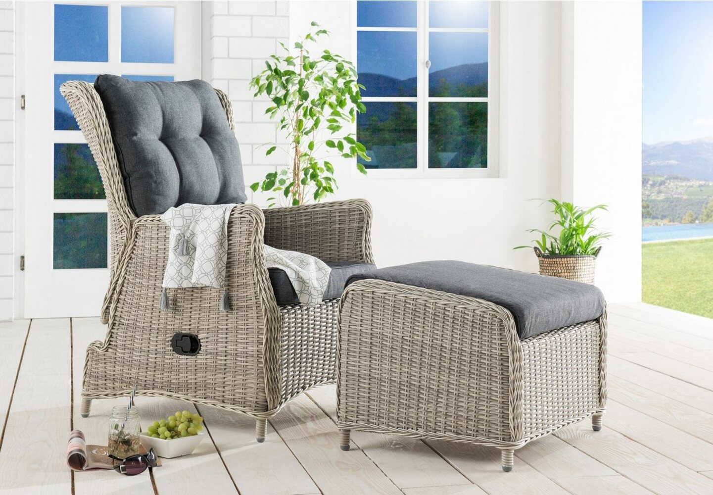 Destiny Gartenlounge-Set CASA RELAX CASA, (4-tlg, 1x Sessel, 1x Fußhocker, inkl. Auflagen), Aluminium, Polyrattan Bild 1