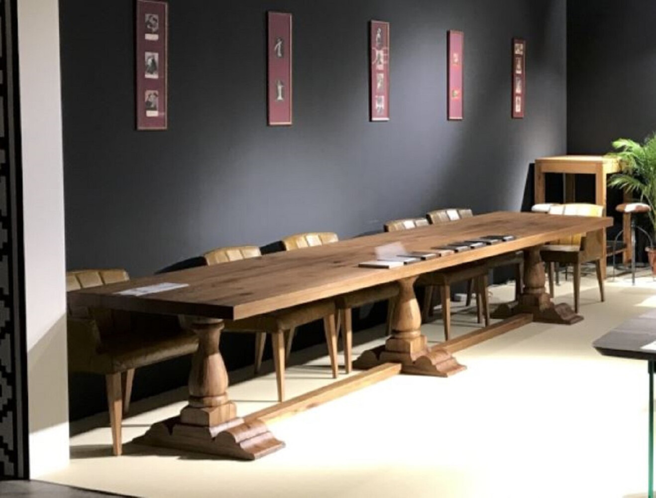 Casa Padrino Landhausstil Esstisch Braun - Verschiedene Größen - Rustikaler Massivholz Küchentisch - Rustikale Massivholz Esszimmer Möbel - Landhausstil Esszimmer Möbel Bild 1