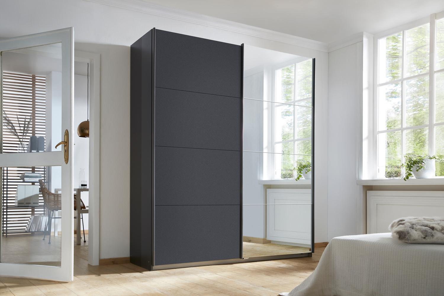 rauch Kleiderschrank, Schwebetürenschrank SUBITO, 2-türig, 1 Spiegeltüre, Grau metallic, 181x197x61cm Bild 1