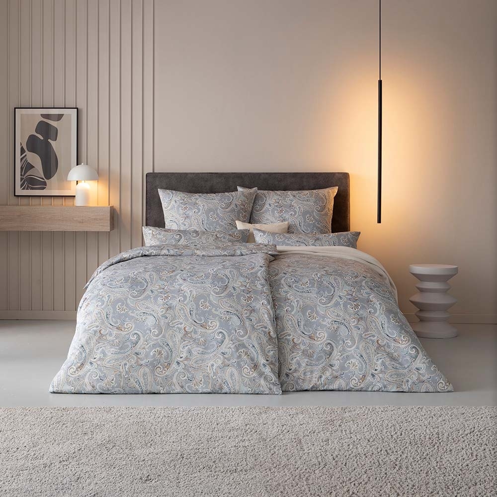 Estella Mako-Satin Bettwäsche 155x220 Diana grau Paisley silber sand 7958-810 Bild 1