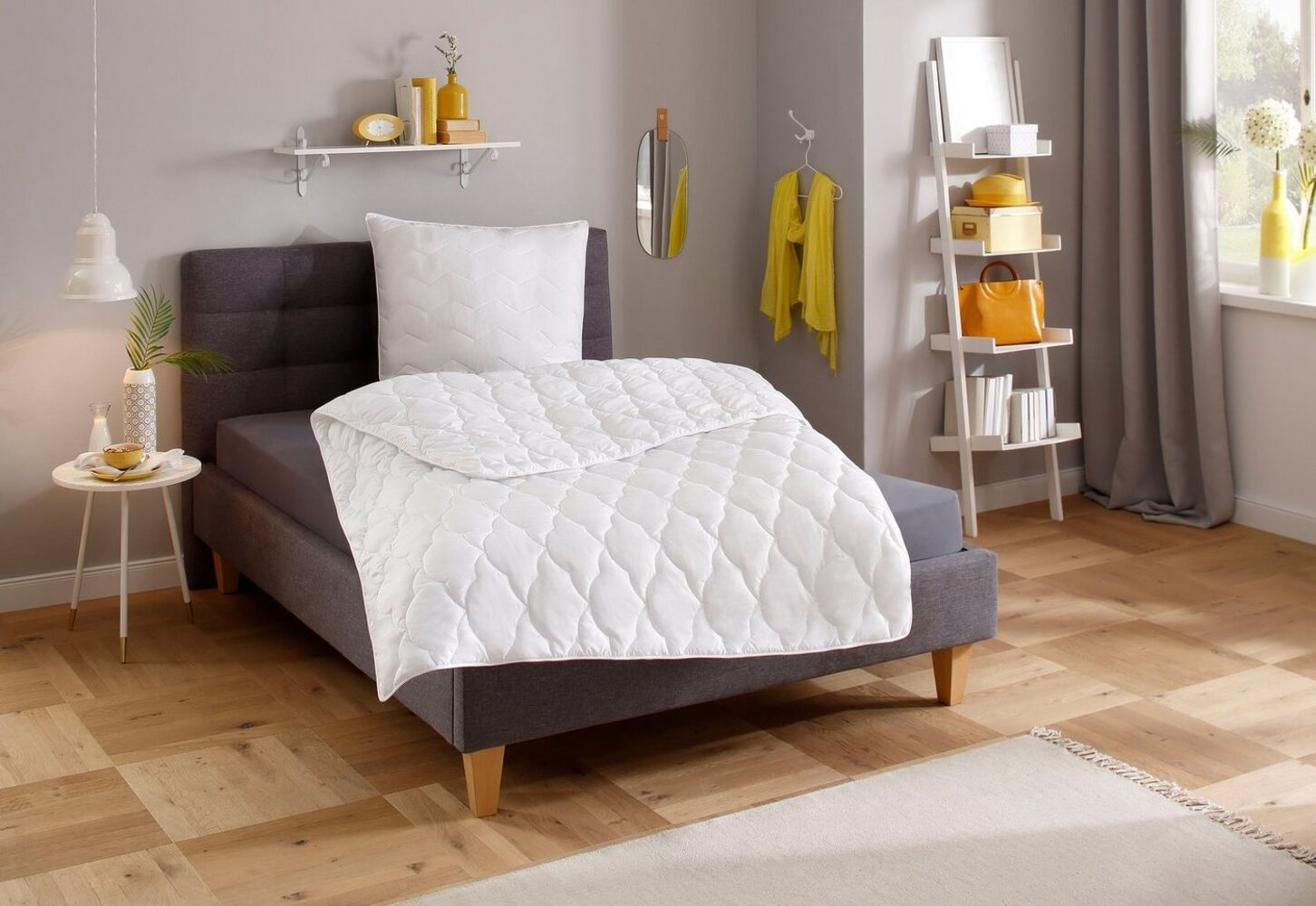 my home Microfaserbettdecke Mondschein, Bettdecke 135x200 cm, 155x220 cm, 200x200 cm, Füllung: Polyester, Bezug: Polyester oder antibakteriellen Microfaser, Bettdecken, Sommer, Winter, allergiker geeignet (Hausstauballergiker) Bild 1