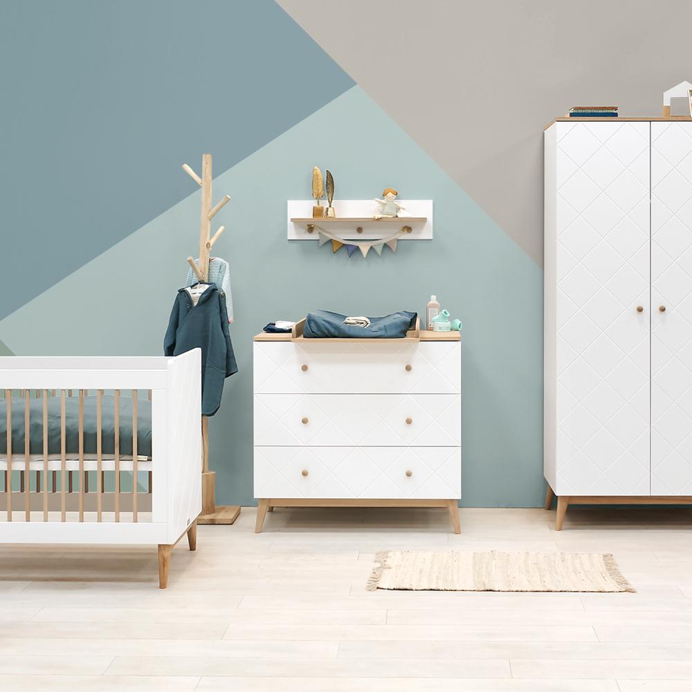 Bopita Paris Babyzimmer Weiß / Eiche | Bett 60x120 cm + Kommode Weiß Bild 1