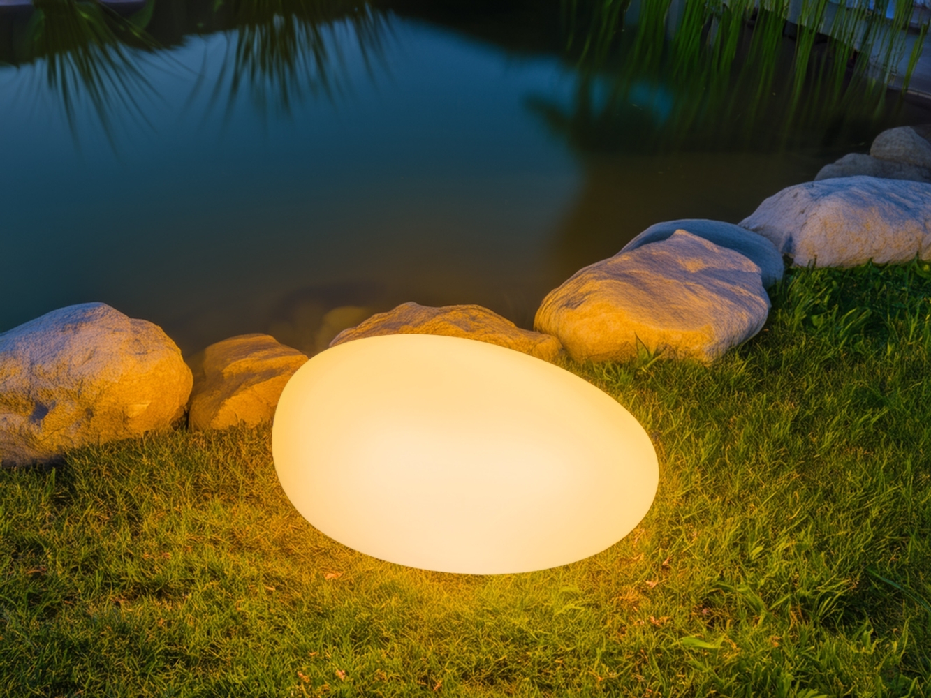 Smartwares LED Solarleuchte Stein OSL-50016 weiß Ø 40 cm RGBW Bild 1