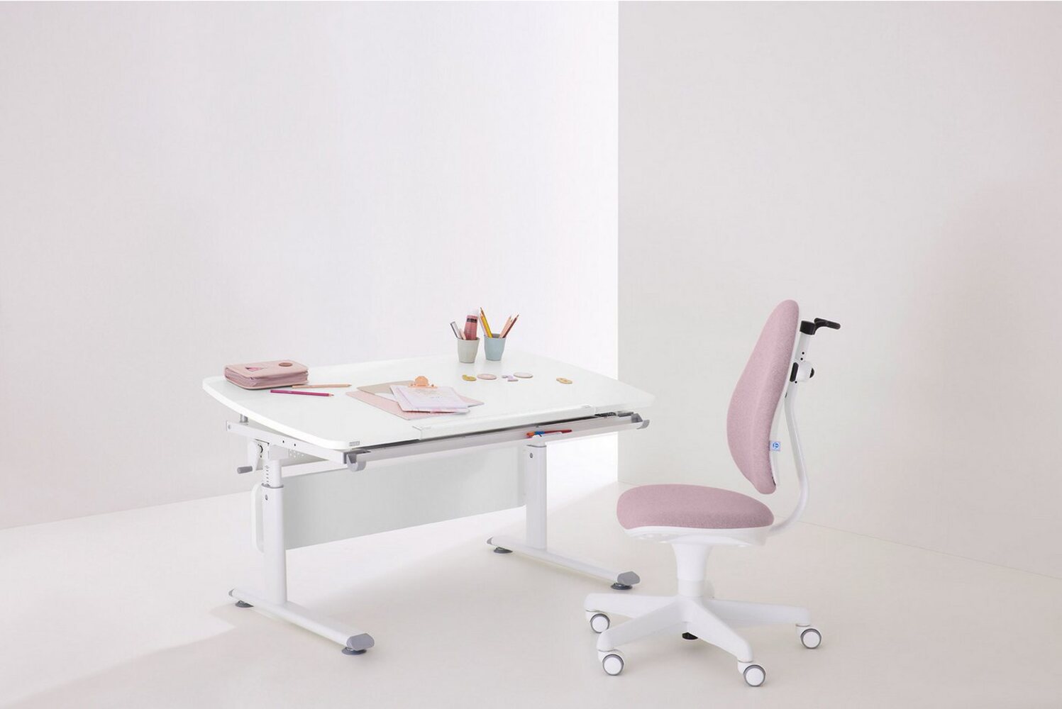 PAIDI Schreibtischstuhl JOOKI S, ergonomisch mitwachsend Bild 1