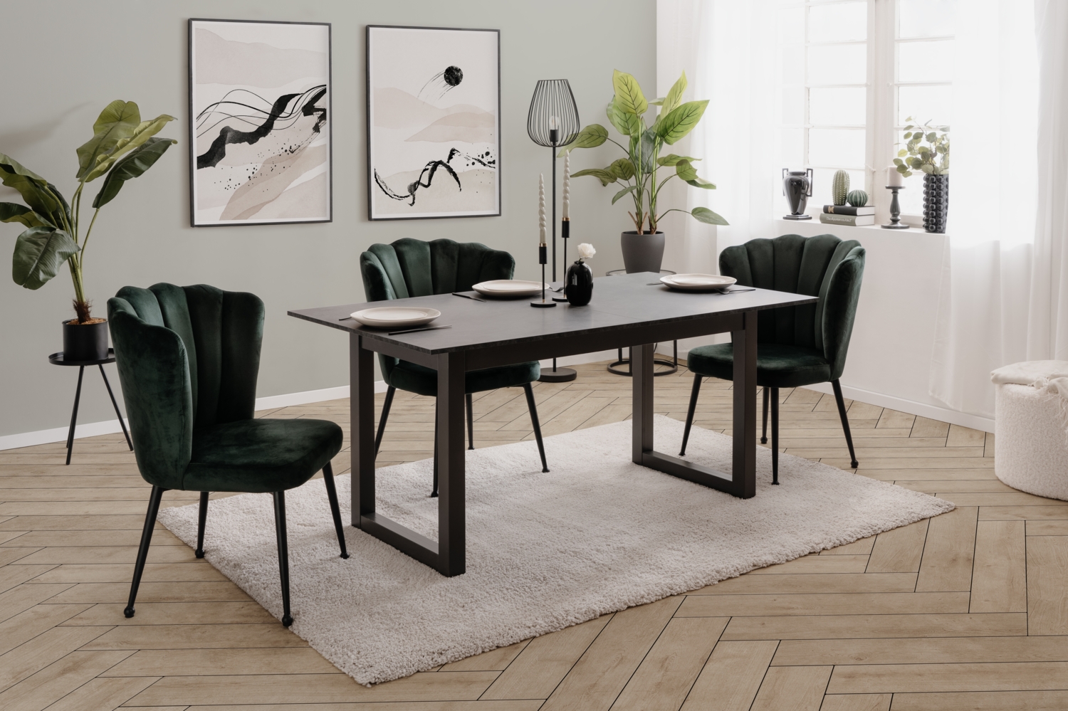 Quinn 70A Stuhl, Samt dunkelgrün / schwarz | Esszimmerstuhl für Esszimmer | Maß: B x H x T ca. 55 x 92 x 50 cm | Esszimmerstuhl mit Stoffbezug und Metallgestell Bild 1