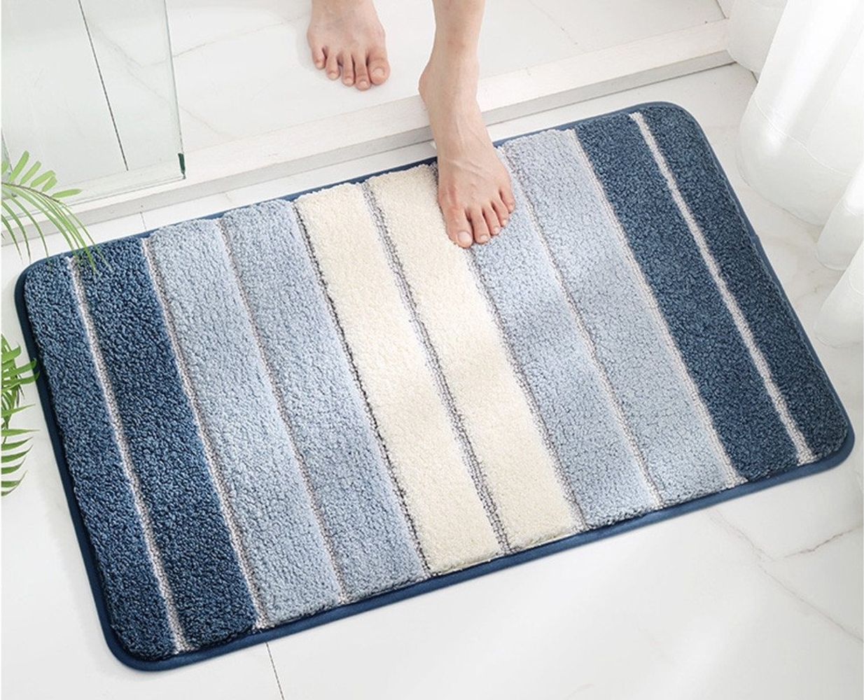 Vivi Idee Badematte Badteppich, TPR-Gummi rutschfest beschichtet, 50x80cm, Streife, Oberflächenmaterial 100% Polyester, strapazierfähig, rechteckig Bild 1