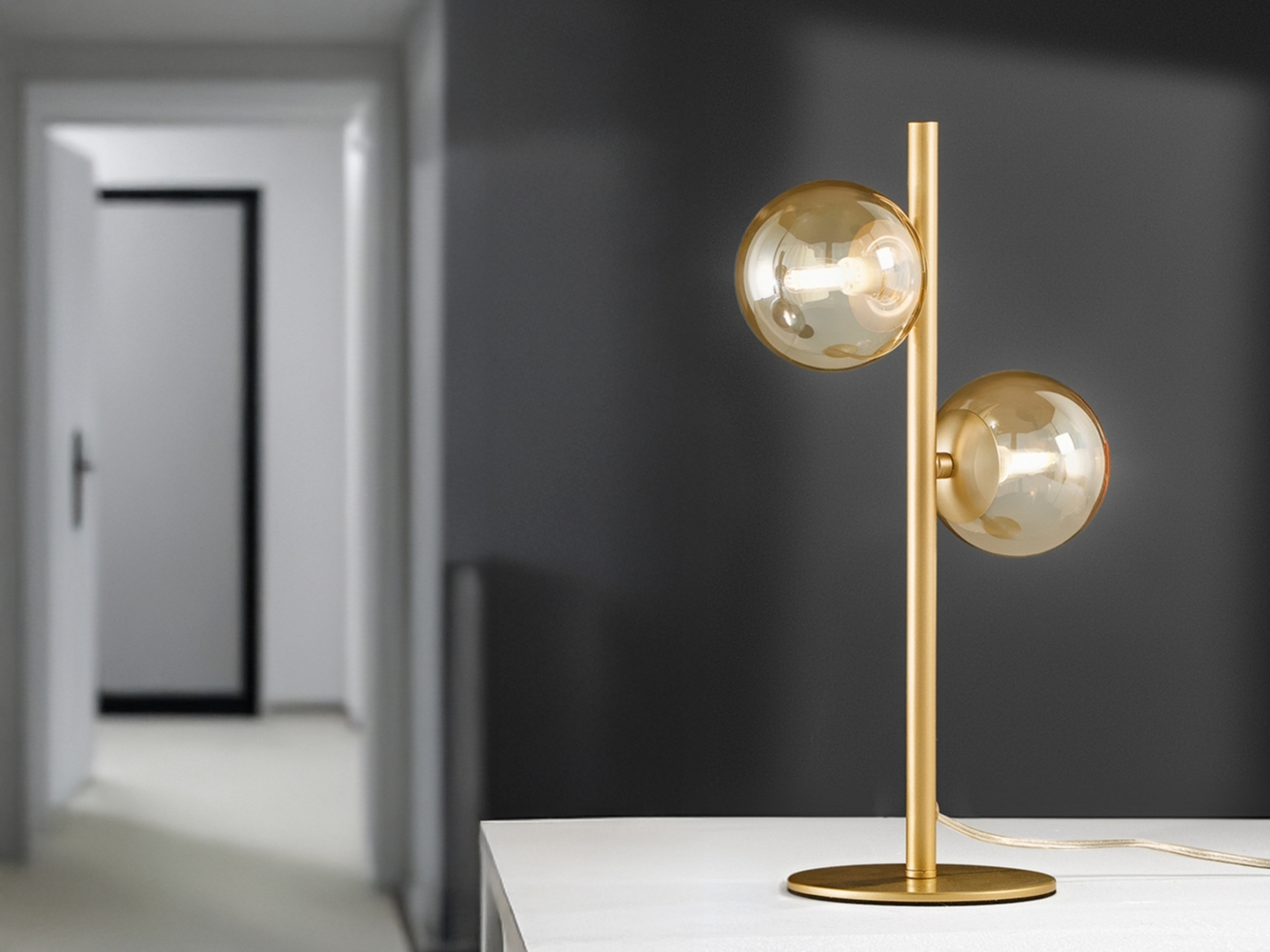 ECO-LIGHT LED-Nachttischlampe, dimmbar, Messing / Rauchglas, G9 Bild 1