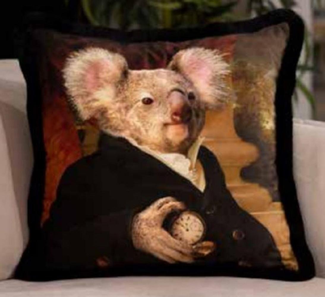 Casa Padrino Luxus Deko Kissen Sir Koala Bär Mehrfarbig / Schwarz 45 x 45 cm - Bedrucktes Samt Kissen mit Fransen - Luxus Qualität Bild 1