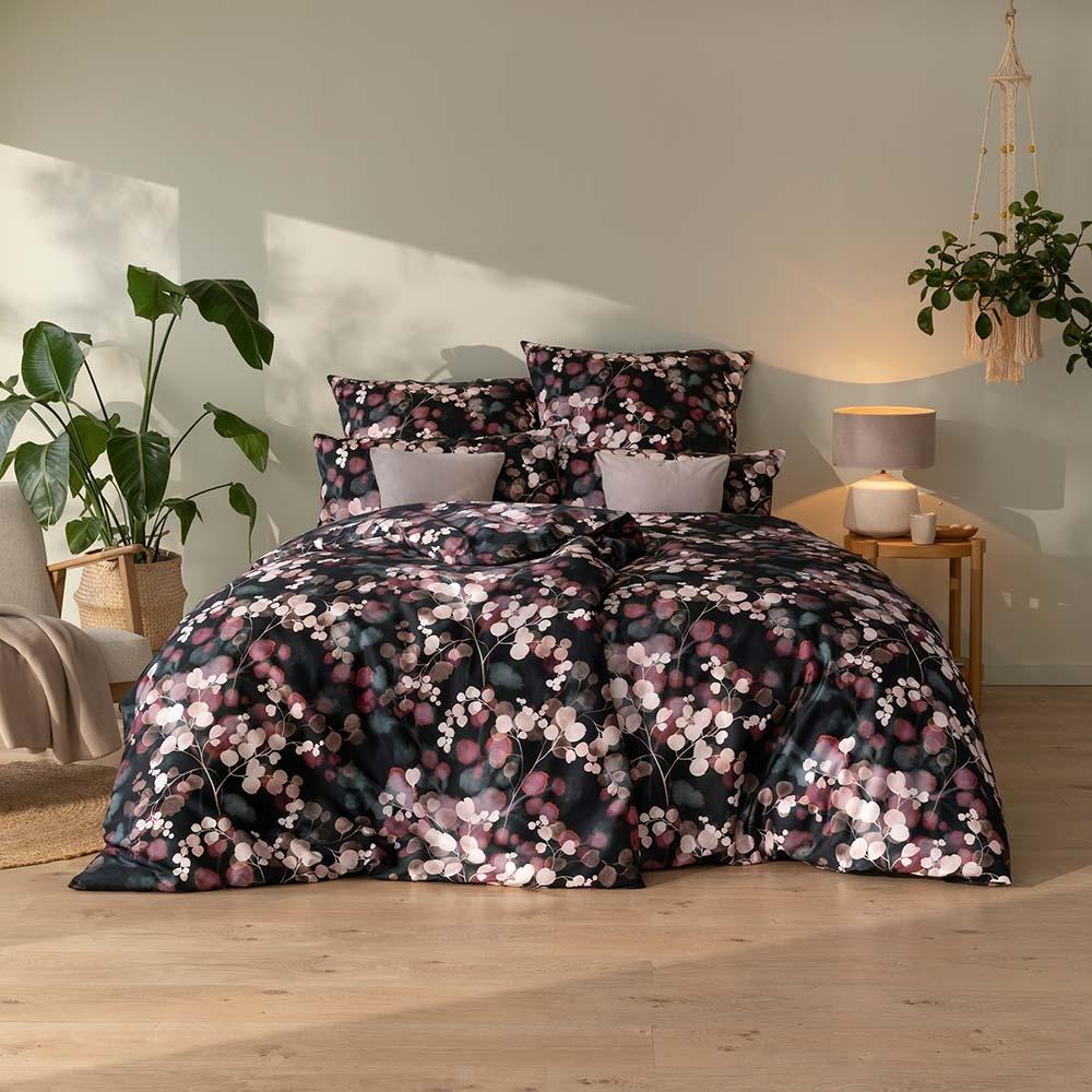 Estella Mako-Satin Bettwäsche 155x220 Nevia schwarz Blätter Punkte 7949-900 Bild 1