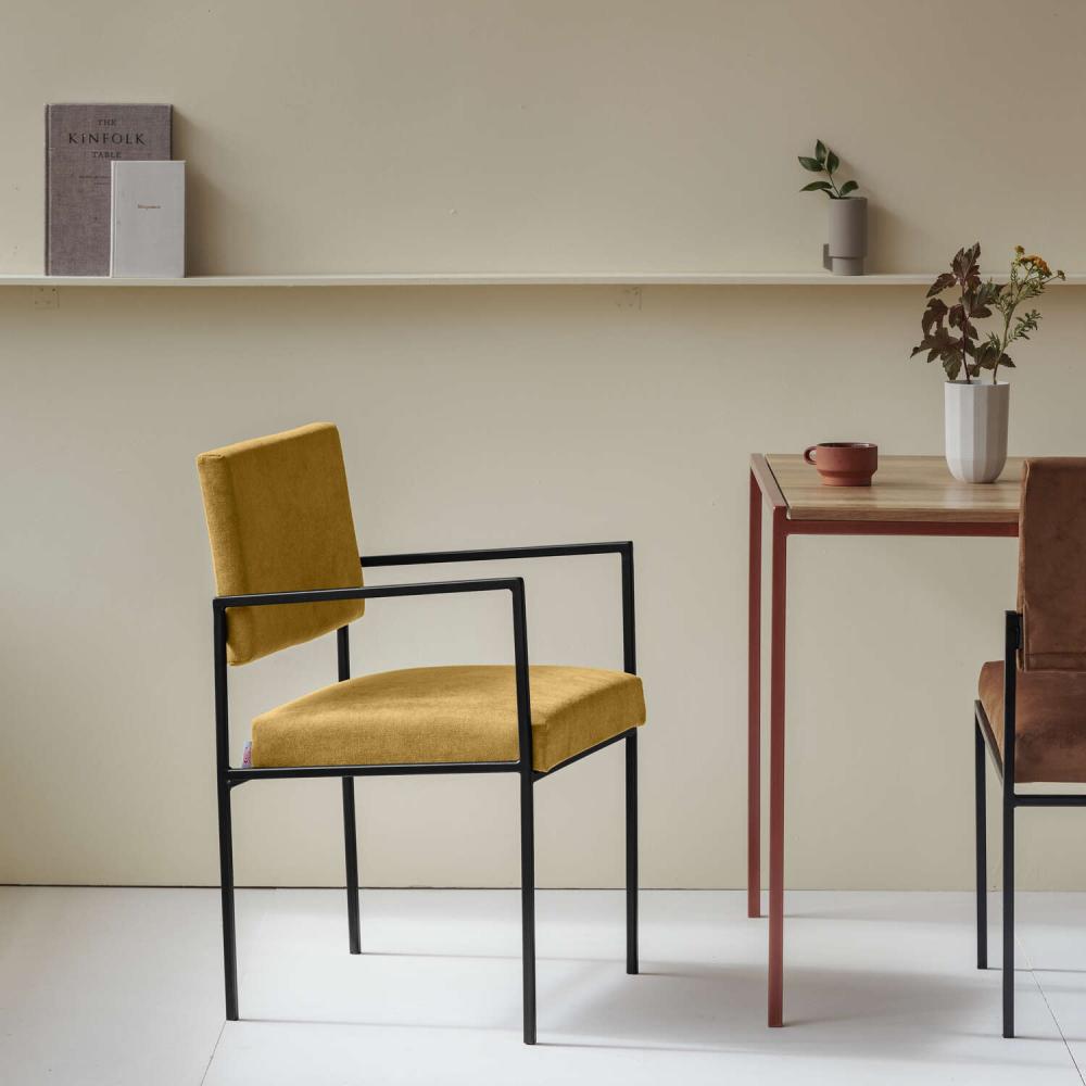 Cube Dining Armchair - Basic Line Gelb /Gestell Schwarz Bild 1
