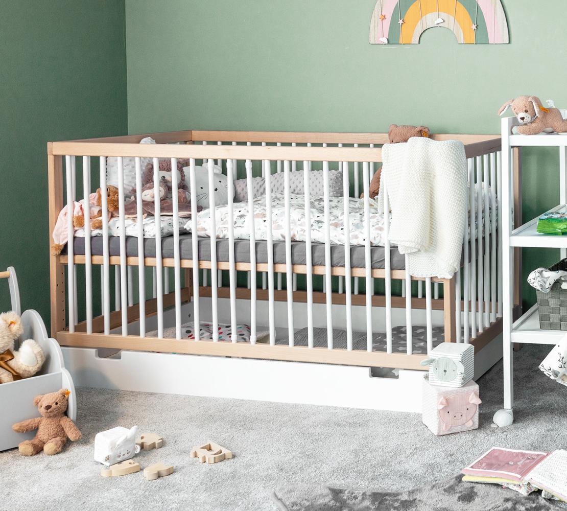Babybett TONI 70x140 cm weiß/natur mit Rausfallschutz und Schublade Bild 1