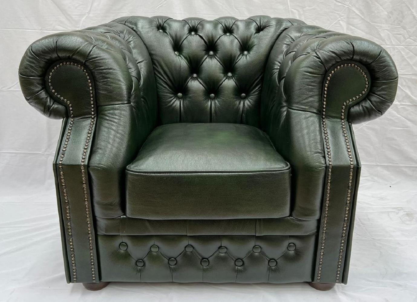 Casa Padrino Luxus Chesterfield Leder Sessel Grün / Dunkelbraun 110 x H. 85 cm - Chesterfield Echtleder Wohnzimmer Sessel - Chesterfield Möbel - Echtleder Möbel - Luxus Möbel Bild 1