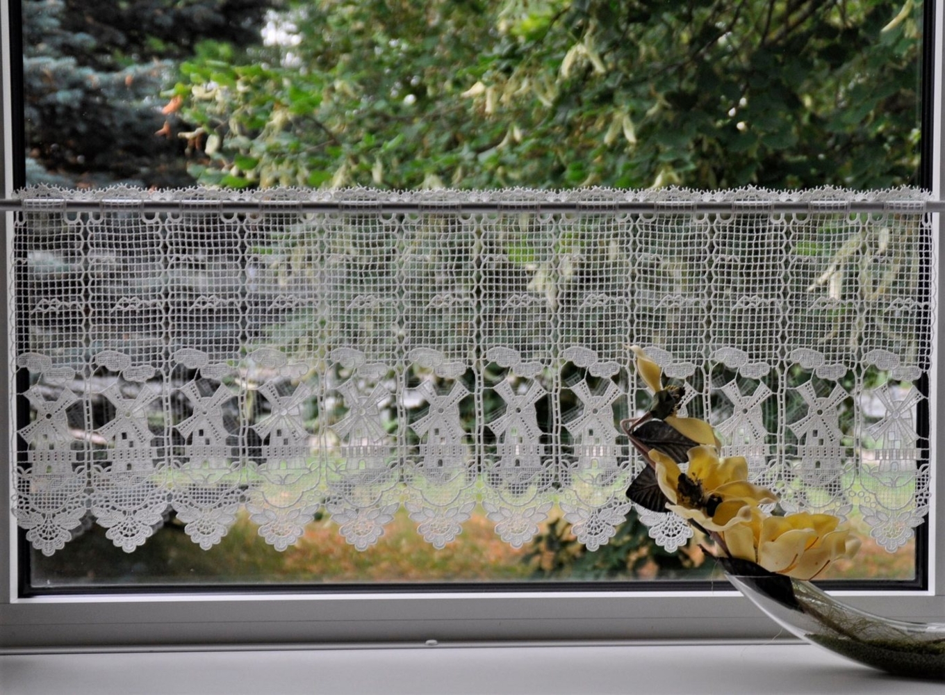 Stickereien Plauen Scheibengardine Windmühle (1 St), Stangendurchzug, halbtransparent Bild 1