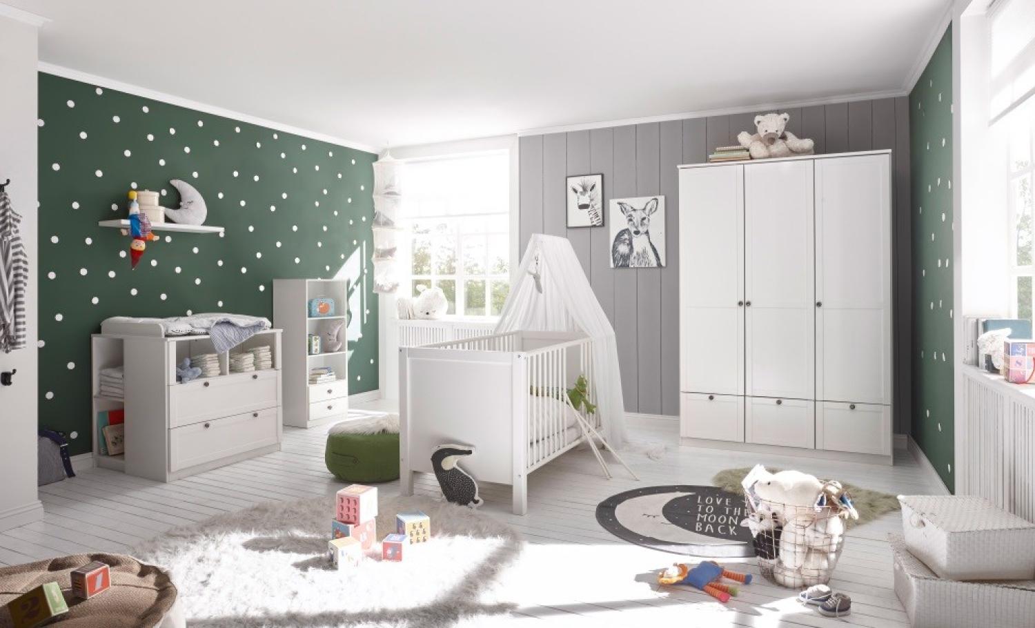 Babyzimmer Landhaus in Weiß mit Soft Close und Matratze 8 teiliges Komplett Set mit Schrank, Bett mit Lattenrost, Matratze und Umbauseiten, Wickelkommode und Regalen - Kinderzimmer komplett Set von Wimex - MD110705 Bild 1