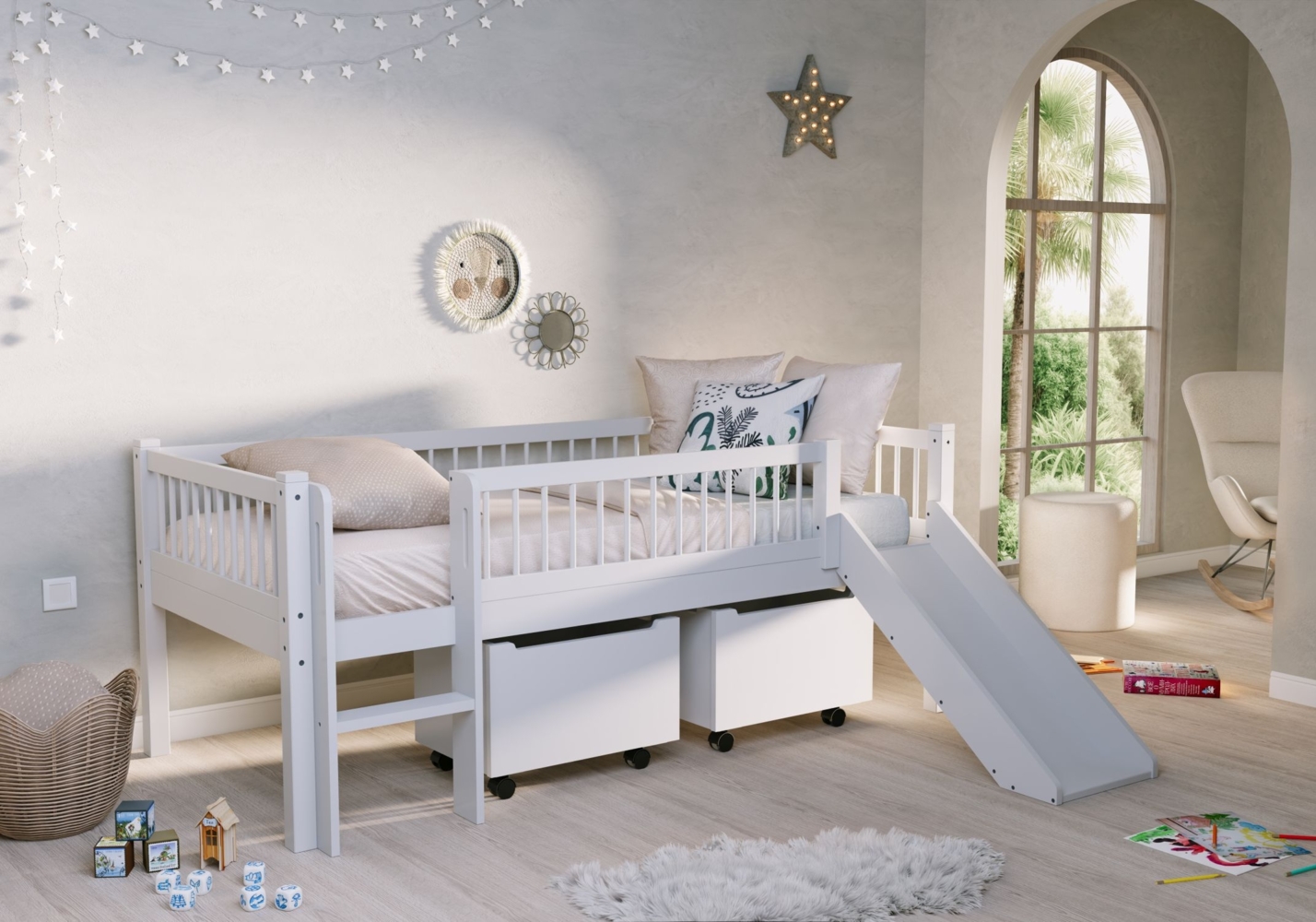 FORREST Buche Junior-Spielbett 90x200 cm, inkl. Lattenrost, Leiter, 2 Rollboxen und Rutsche, Ausf. Buche massiv weiß lackiert Bild 1
