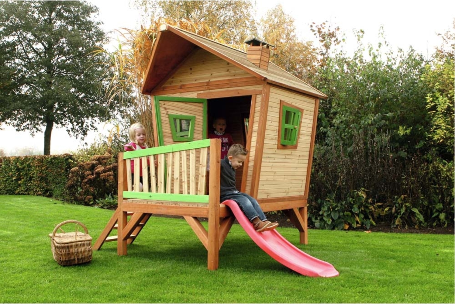 Axi Holz Kinderspielhaus Iris inkl. Veranda & Bild 1