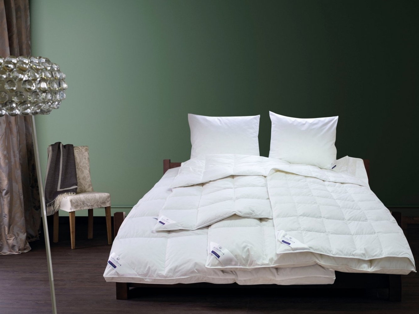 billerbeck Daunenbettdecke Enisa 80, Bettdecke in 135x200, 155x220, 200x200 cm, Füllung: 80% Daunen, 20% Federn, Bezug: 100% Baumwolle, Die winterwarme Daunendecke Bild 1