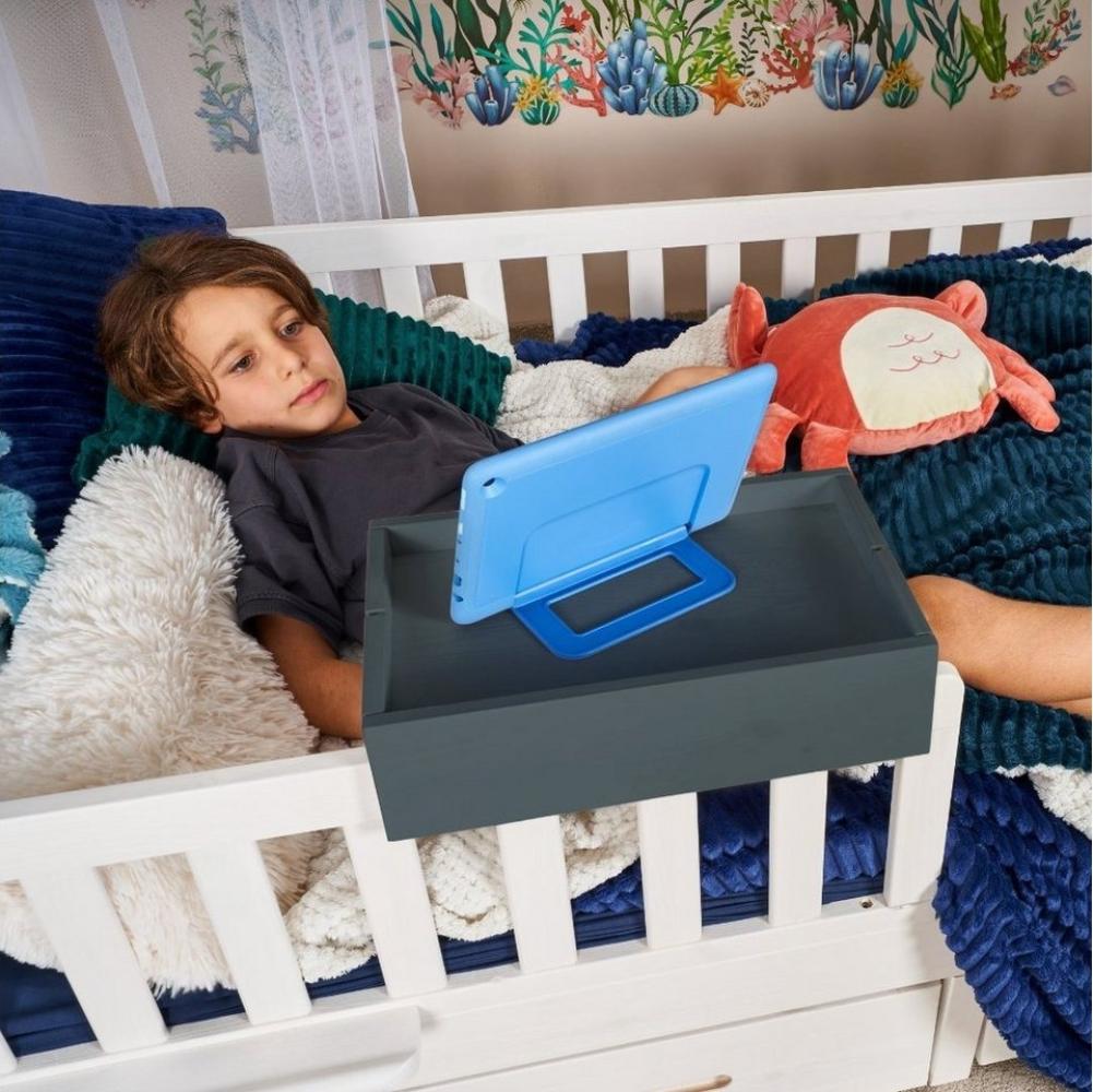 Alavya Home® Wandregal MILO Bettablage für HAUSBETT CLOUD, Bettregal für Kinder Speziell konzipiert für Kinderbett I Einhänge-Regal aus Kiefernholz, Nachttisch Regal mit Getränkehalter und Kabelhalter für Bett Bild 1