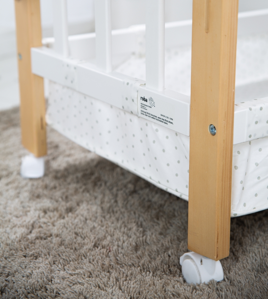 roba 'Kleine Wolke' Babybett 4 in 1, bicolor, mit Ausstattung Bild 1