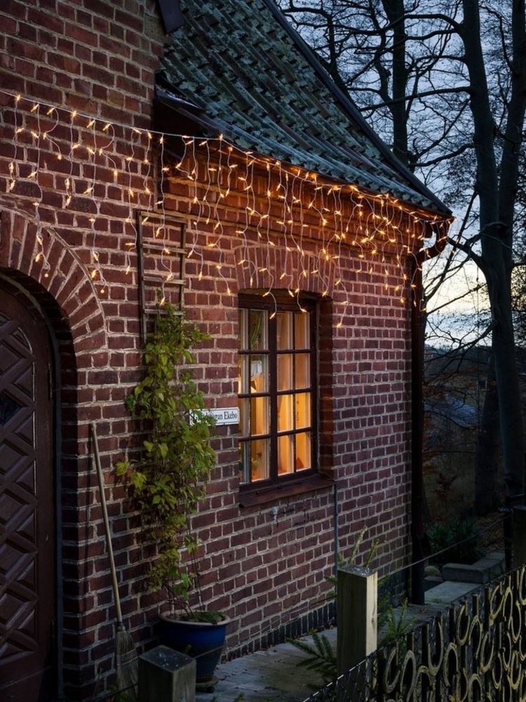 KONSTSMIDE No. 2761-802 LED Eisregen Lichtervorhang 200x bernsteinfarbene Dioden IP44 Bild 1