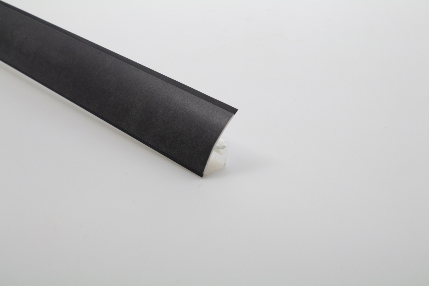 Primo Wandanschlussleiste 4700 300 cm 39 x 23 mm oxid dunkel Bild 1