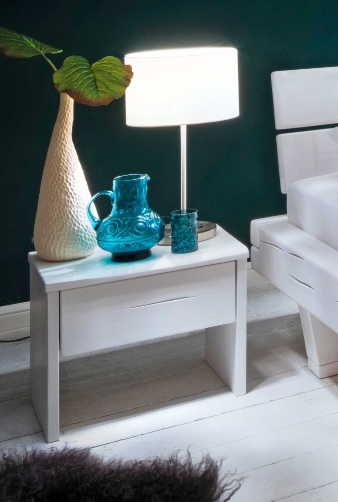 Nachttisch GORM aus Fichte Weiß lackiert Bild 1