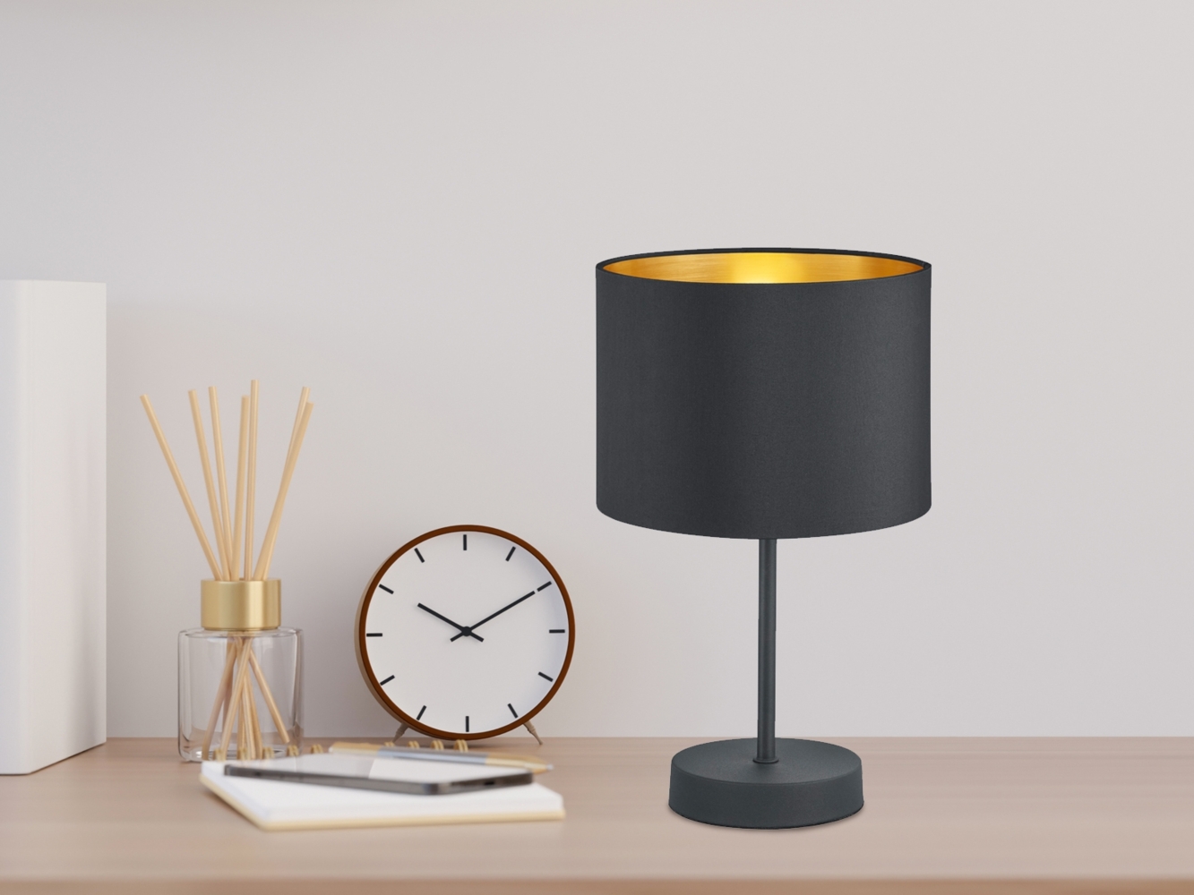 TRIO Leuchten LED Tischleuchte, Dimmfunktion, LED wechselbar, Warmweiß, dimmbar für Fensterbank, Design-er Stoff Lampen-schirm Schwarz Gold Bild 1