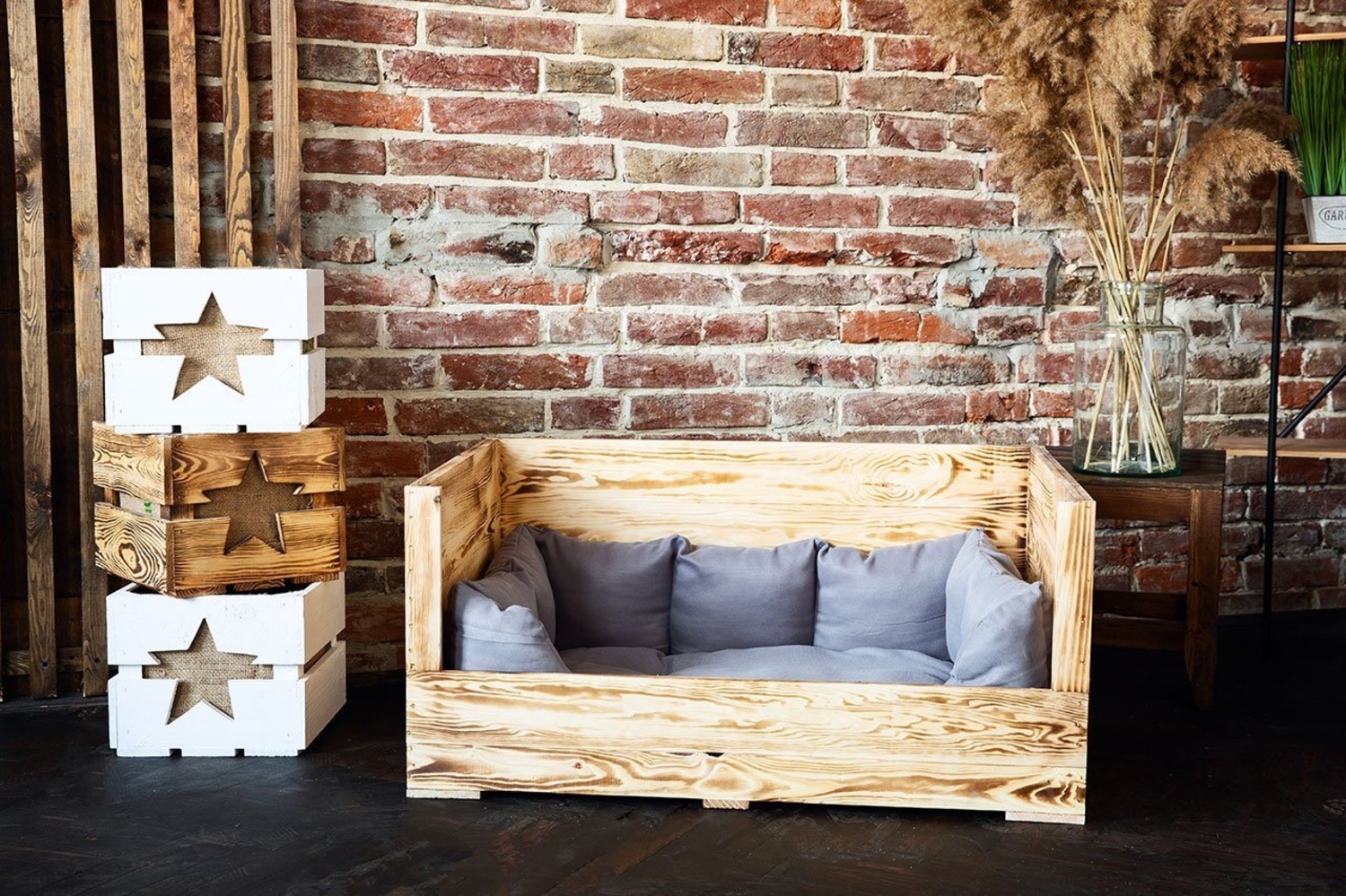 Kistenkolli Altes Land Allzweckkiste Hundebett Balu geflammt mit Kissen 90x57x45cm Kistenbett Hundesofa (Spar-Set) Bild 1