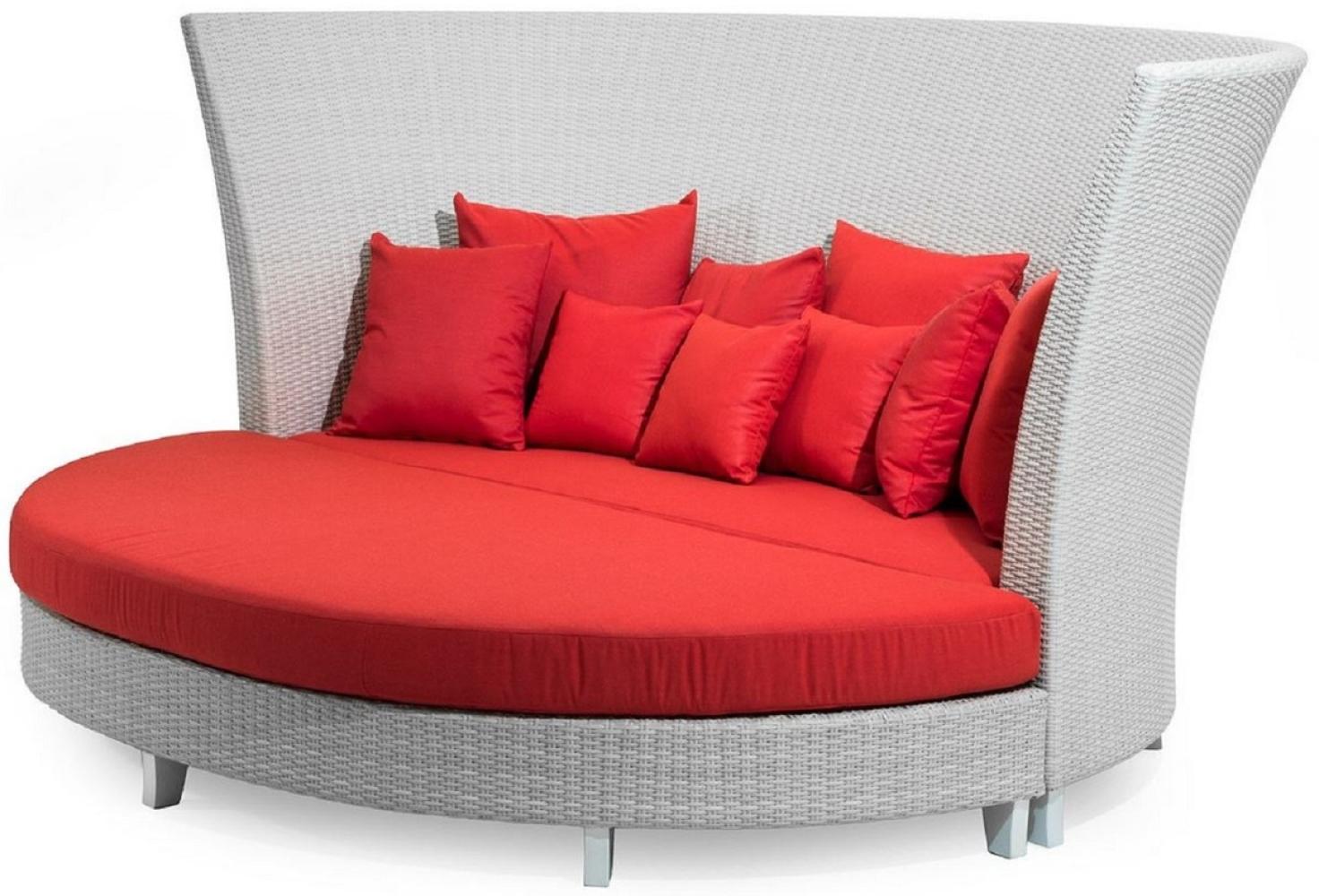 Casa Padrino Luxus Gartensofa mit halbrundem Hocker Weiß / Rot 277 x 243 x H. 133 cm - Handgewebtes Wetterbeständiges Hochlehn Sofa - Liegeinsel mit Kissen - Moderne Garten Möbel - Hotel Möbel Bild 1