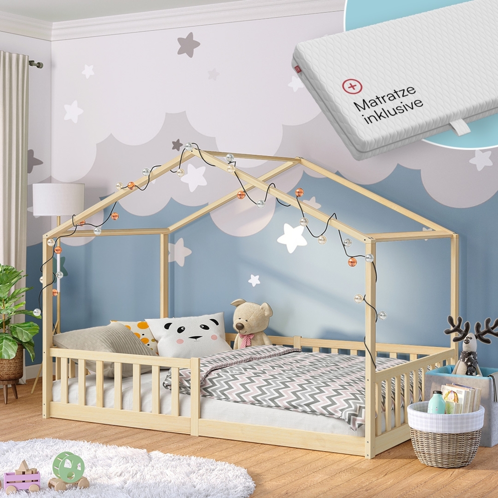 Bellabino 'Bia' Hausbett 120x200 cm mit Matratze, natur, Kiefer Massivholz, Bodenbett in Hausoptik, Montessori Kinderbett mit Rausfallschutz und Lattenrost Bild 1