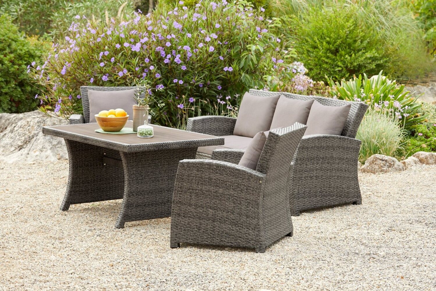 KONIFERA Gartenlounge-Set Siros, (Set, 12-tlg, 1x3er Sofa, 2x Sessel, 1x Tisch 135 x 82 x 65 cm, inkl. Auflagen), Polyrattan, Stahl, Tischplatte aus Nonwood, geeignet für 5 Personen Bild 1