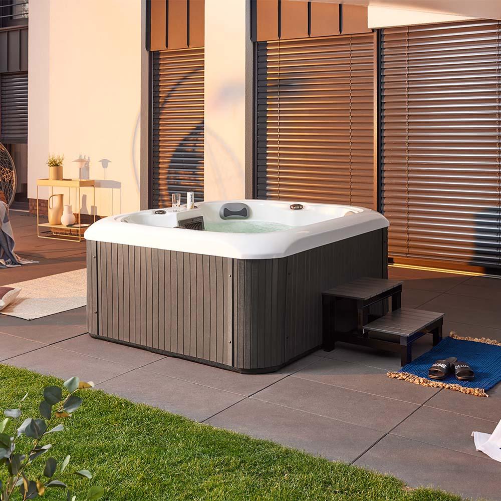 HOME DELUXE Outdoor Whirlpool mit Treppe und Thermoabdeckung SEA STAR 180 x 160 cm 4 Personen Bild 1