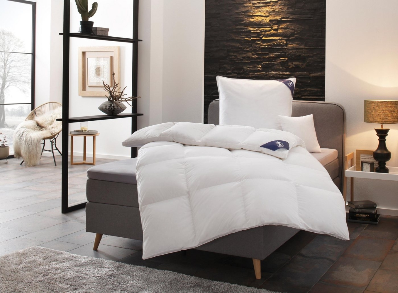 SPESSARTTRAUM Daunenbettdecke Exklusiv, Bettdecken für Sommer und Winter, Decke, Füllung: 100% Daunen, Klasse 1, Downpass zertifiziert, Bezug: 100% Baumwolle, Made in Green, Hausstauballergiker geeignet, 5 Wärmeklassen & 8 Größen, Bestseller Bild 1