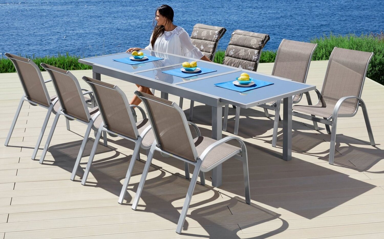 MERXX Garten-Essgruppe Amalfi, (9-tlg, 8x Stapelsessel, 1x Tisch 100x180-240 cm, Alu/Textil), pulverbeschichtetes Aluminium, aus 100% Polyester, für 8 Personen Bild 1