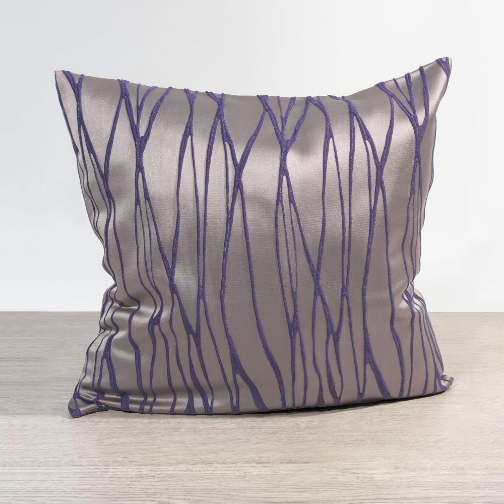 Kissen von Lysel - violett Obella 38x38, reines Polyester Dekokissen Bild 1